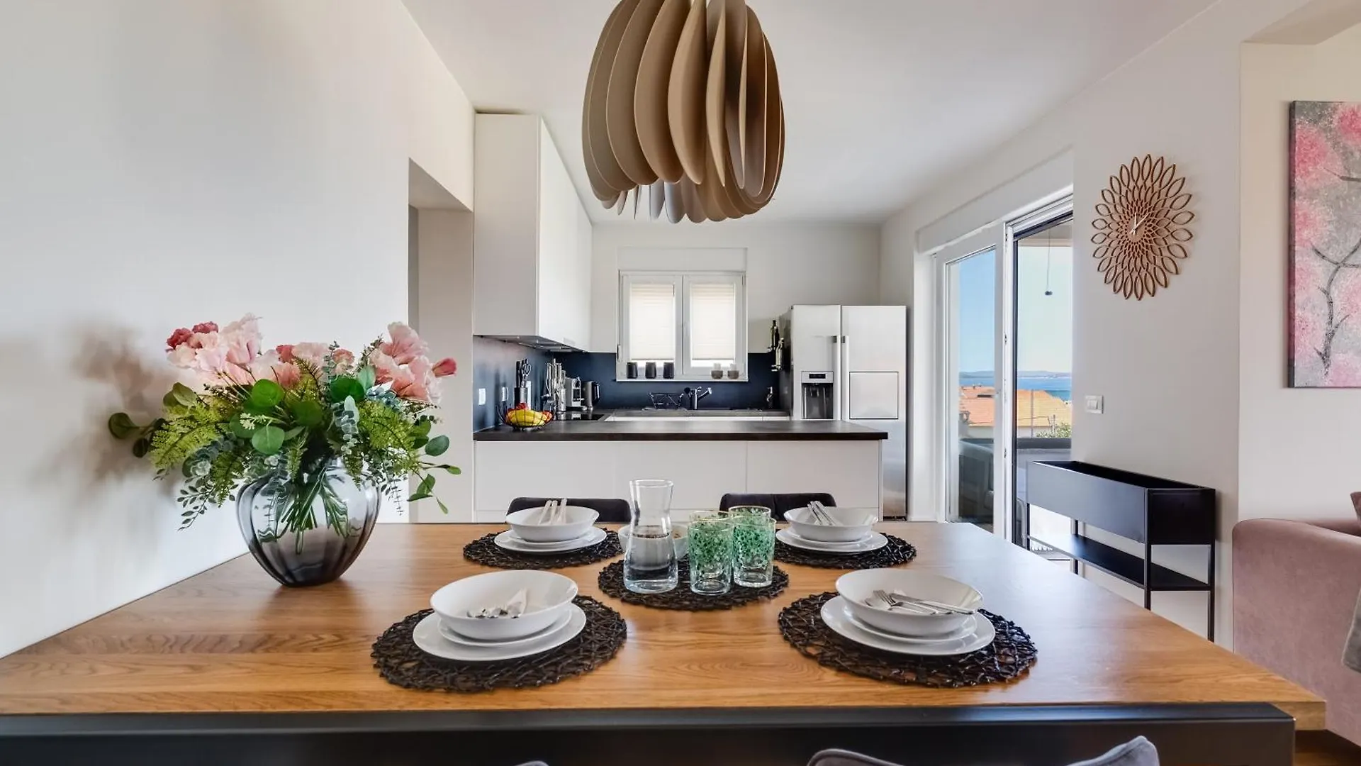 Spacious Two Bedroom Apartment With Roof Terrace, Borik Zadar Croatia