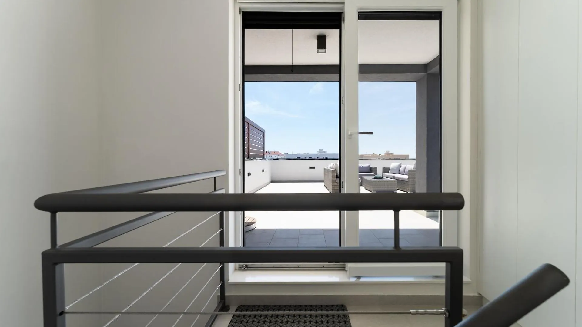 Spacious Two Bedroom Apartment With Roof Terrace, Borik زادار 0*,  كرواتيا