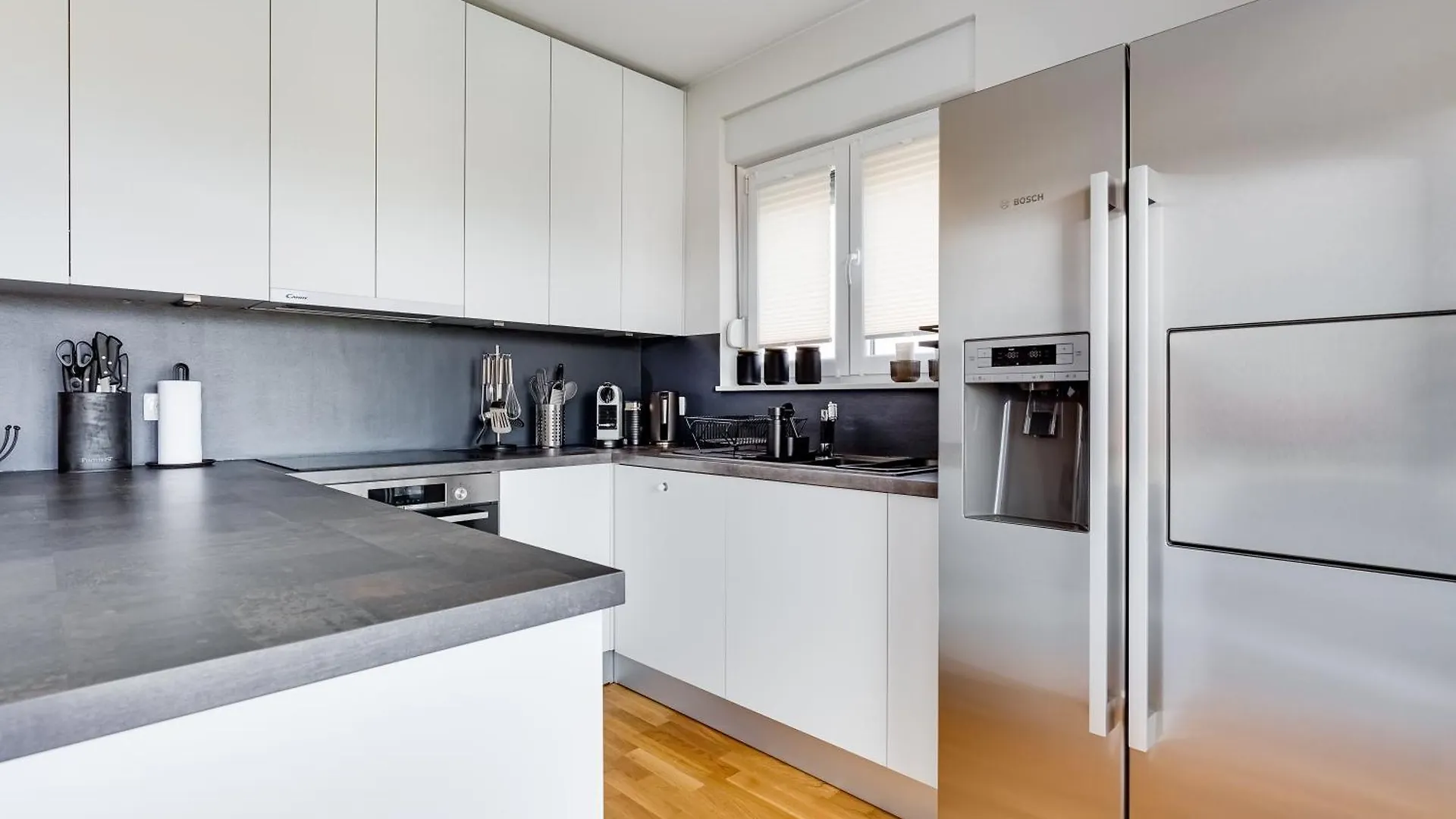 Spacious Two Bedroom Apartment With Roof Terrace, Borik Zadar Chorvatsko